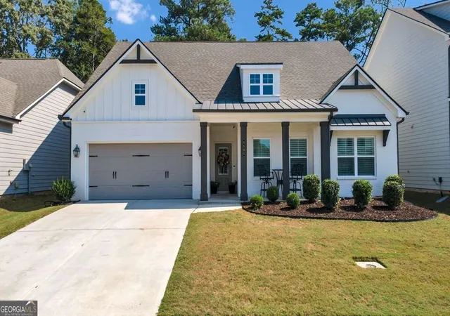 Single family home for sale at 4506 Silver Oak Dr SW, Gainesville, GA 30504 | MLS# 10852032