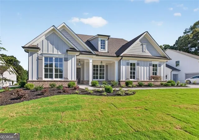 Photo 2 of Single family home for sale at 4779 E Reed Rd, Gainesville, GA 30507 | MLS# 10837983 | Listing updated on 2026-09-22