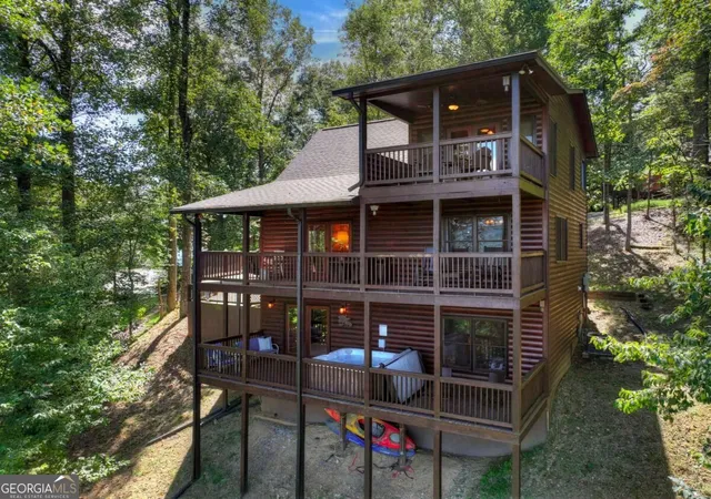 Photo 3 of Single family home for sale at 917 Walnut Ridge, Ellijay, GA 30536 | MLS# 10845889 | Listing updated on 2026-09-28