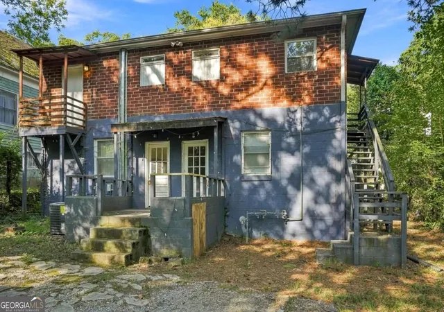 Photo 20 of Sale Pending at 1071 Center St Nw, Atlanta, GA 30318 | MLS# 10839599 | Listing updated on 2026-09-14