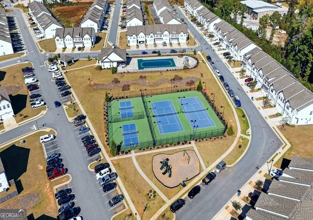 Photo 2 of Townhouse for sale at 8 S Auburn Landing Pl, Auburn, GA 30011 | MLS# 10879956 | Listing updated on 2026-10-27