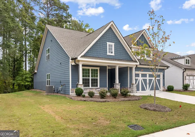 Photo 3 of Single family home for sale at 14 Candleberry Way, Sharpsburg, GA 30277 | MLS# 10741349 | Listing updated on 2026-10-11
