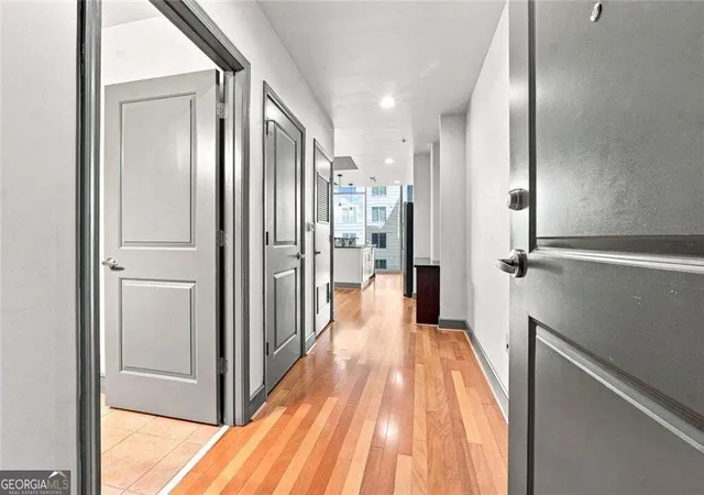 Photo 3 of Condo for sale at 44 Peachtree Pl Ne #626, Atlanta, GA 30309 | MLS# 10831287 | Listing updated on 2026-09-22