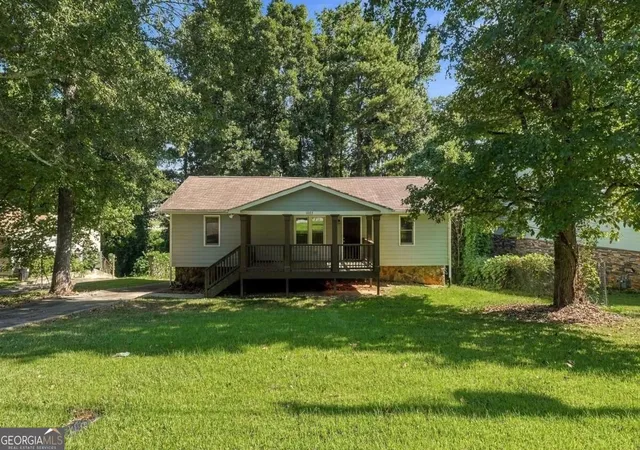 Photo 3 of Single family home for sale at 1003 Salisbury Trl, Riverdale, GA 30296 | MLS# 10849813 | Listing updated on 2026-10-08