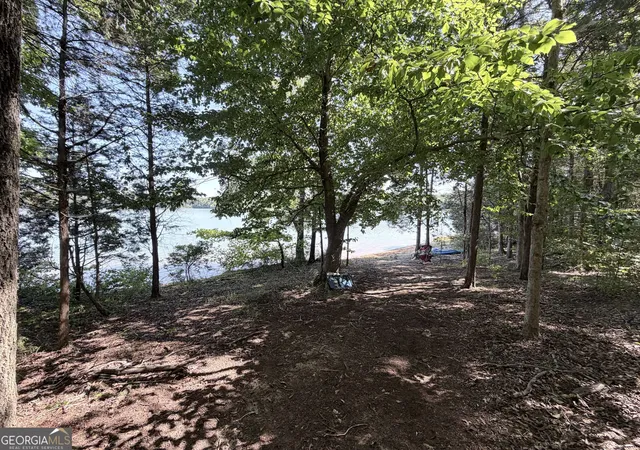 Photo 3 of Single family home for sale at 1035 Old Stones Pt, Elberton, GA 30635 | MLS# 10827329 | Listing updated on 2026-09-15