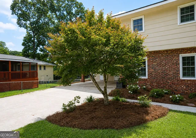 Photo 4 of Sale Pending at 224 Windsor Dr, Warner Robins, GA 31088 | MLS# 10838864 | Listing updated on 2026-09-05