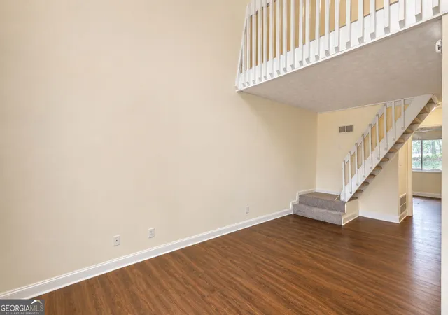 Photo 4 of Single family home for sale at 555 Freeman Dr, Athens, GA 30601 | MLS# 10838007 | Listing updated on 2026-09-02