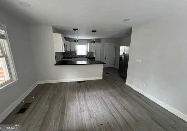 Photo 4 of Single family home for sale at 1565 Ocala Ave SW, Atlanta, GA 30311 | MLS# 10843575 | Listing updated on 2026-09-10