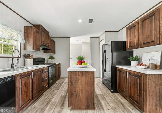 Photo 2 of Manufactured home for sale at 1617 Sweet City Rd, Elberton, GA 30635 | MLS# 10831528 | Listing updated on 2026-09-11