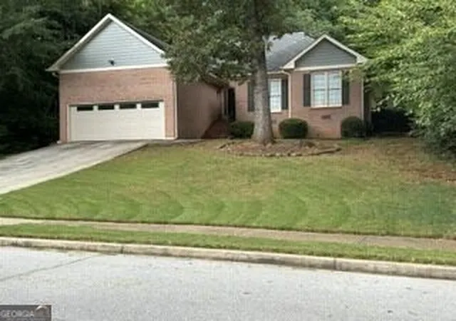 Photo 2 of Single family home for sale at 1300 Scenic Brk Trl, Conyers, GA 30094 | MLS# 10849717 | Listing updated on 2026-09-27