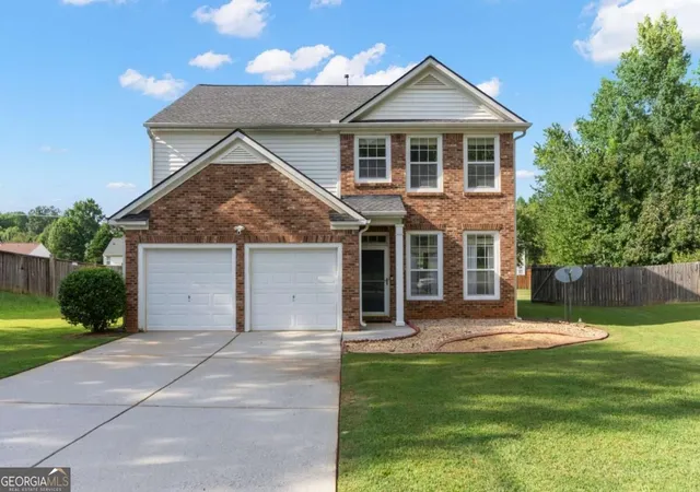Single family home for sale at 2418 Greenside Ct, Austell, GA 30106 | MLS# 10844132