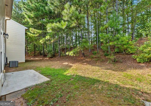Photo 3 of Single family home for sale at 524 Jaclyn Cir, Mcdonough, GA 30253 | MLS# 10842464 | Listing updated on 2026-09-23