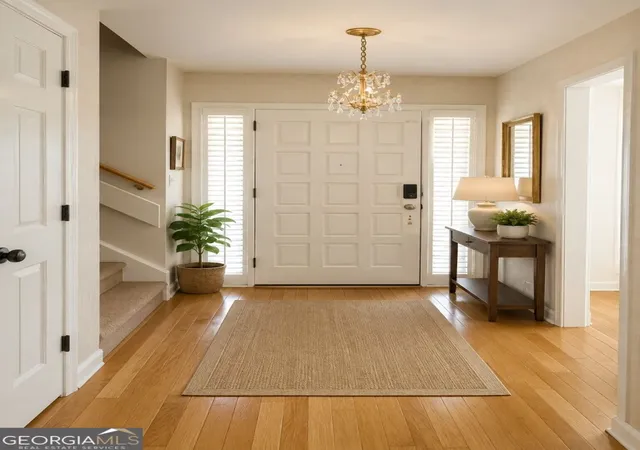 Photo 2 of Single family home for sale at 370 Soft Pine Trl, Roswell, GA 30076 | MLS# 10846847 | Listing updated on 2026-09-27