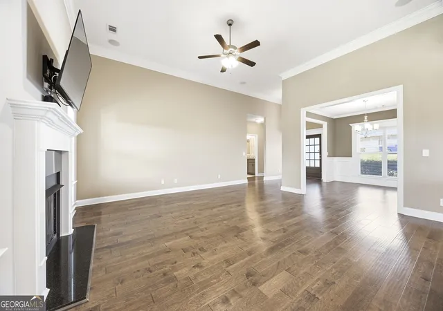 Photo 4 of Single family home for sale at 504 Falls Dr, Bonaire, GA 31005 | MLS# 10785996 | Listing updated on 2026-09-13