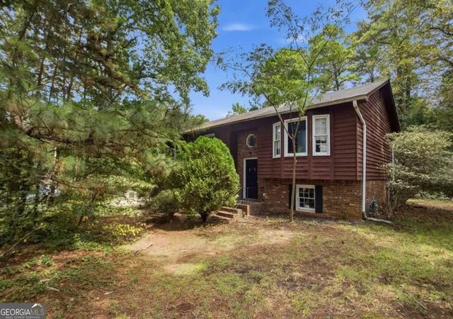 Photo 1 of Single family home for sale at 255 Belmont Farms Dr, Ellenwood, GA 30294 | MLS# 10839501 | Listing updated on 2026-09-17