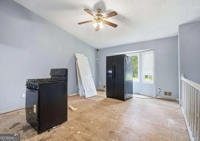 Photo 4 of Single family home for sale at 255 Belmont Farms Dr, Ellenwood, GA 30294 | MLS# 10839501 | Listing updated on 2026-09-17