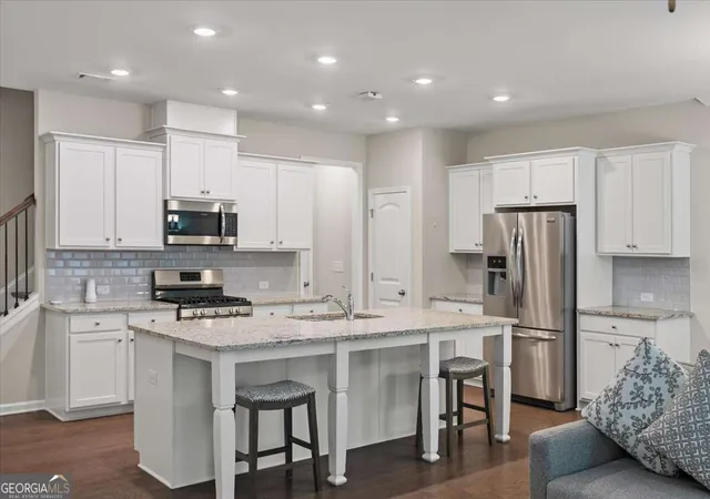 Photo 2 of Townhouse for sale at 4442 Park Vista Ln, Buford, GA 30518 | MLS# 10848116 | Listing updated on 2026-09-18