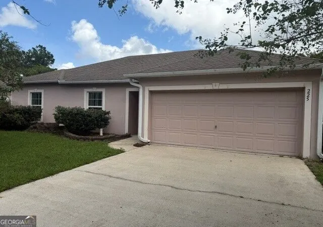 Photo 1 of Single family home for sale at 225 Pine Blf Dr, Kingsland, GA 31548 | MLS# 10843698 | Listing updated on 2026-10-06