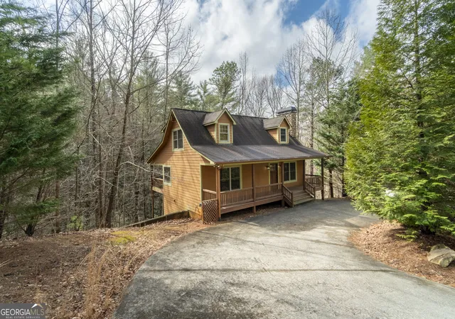 Photo 2 of Single family home for sale at 74 Fussen Strasse, Helen, GA 30545 | MLS# 10839284 | Listing updated on 2026-09-17