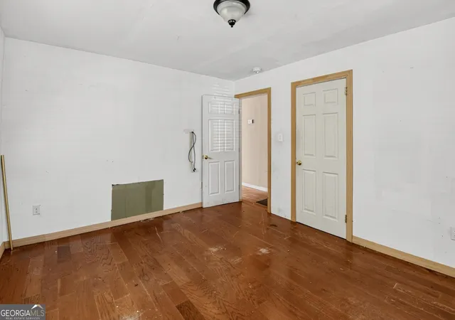 Photo 3 of Single family home for sale at 513 Lane St, Griffin, GA 30223 | MLS# 10880719 | Listing updated on 2026-10-28