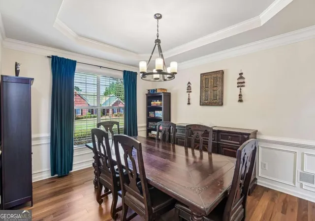 Photo 2 of Single family home for sale at 5110 Coventry Crk Dr, Cumming, GA 30040 | MLS# 10844318 | Listing updated on 2026-09-11