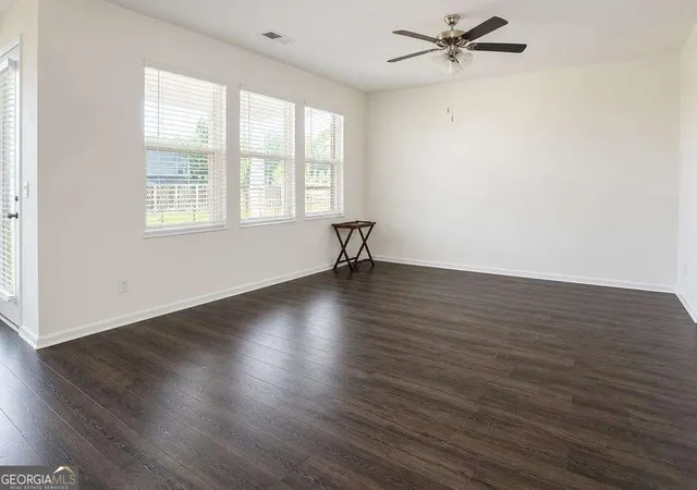 Photo 3 of Single family home for sale at 457 Shasta Ct, Hoschton, GA 30548 | MLS# 10843626 | Listing updated on 2026-09-11
