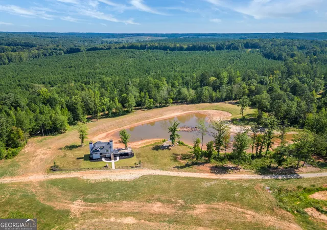 Photo 2 of Single family home for sale at 692 Hutchins Wolfskin Rd, Stephens, GA 30667 | MLS# 10840312 | Listing updated on 2026-09-08