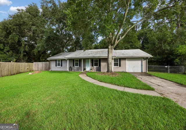 Photo 3 of Single family home for sale at 102 Richardson Ct, St. Marys, GA 31558 | MLS# 10840892 | Listing updated on 2026-09-28