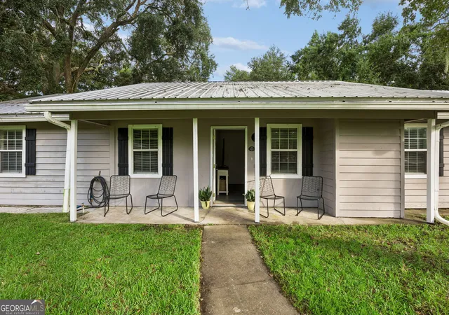 Photo 4 of Single family home for sale at 102 Richardson Ct, St. Marys, GA 31558 | MLS# 10840892 | Listing updated on 2026-10-09