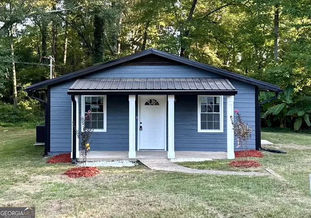 Photo 2 of Single family home for sale at 105 Duke St, Winder, GA 30680 | MLS# 10842118 | Listing updated on 2026-10-05