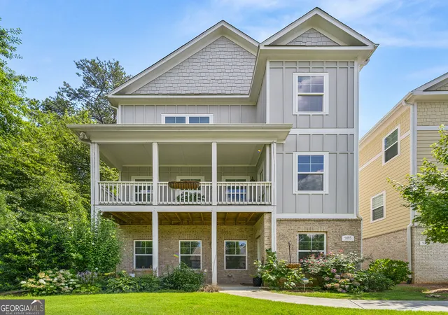 Single family home for sale at 985 Shelnutt Dr, Marietta, GA 30060 | MLS# 10826463
