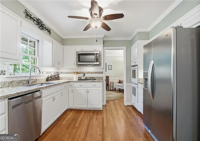 Photo 3 of Sale Pending at 1524 Summerford Ct, Dunwoody, GA 30338 | MLS# 10843601 | Listing updated on 2026-09-22
