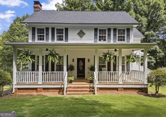Photo 1 of Single family home for sale at 3040 Venable Ln, Dacula, GA 30019 | MLS# 10811516 | Listing updated on 2026-09-26