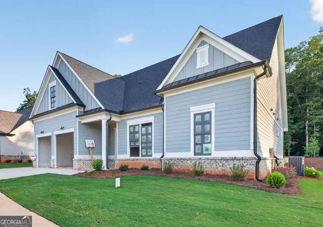 Photo 2 of Single family home for sale at 357 Lake Vista Dr, Statham, GA 30666 | MLS# 10838930 | Listing updated on 2026-09-14