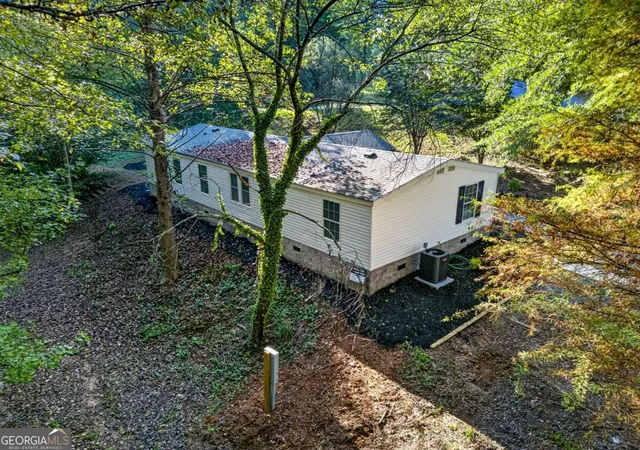 Photo 4 of Manufactured home for sale at 100 Salisbury Rd, Dahlonega, GA 30533 | MLS# 10849922 | Listing updated on 2026-10-02