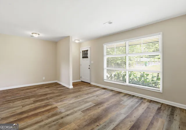 Photo 2 of Single family home for sale at 2723 Ellen Way, Decatur, GA 30032 | MLS# 10841842 | Listing updated on 2026-09-24