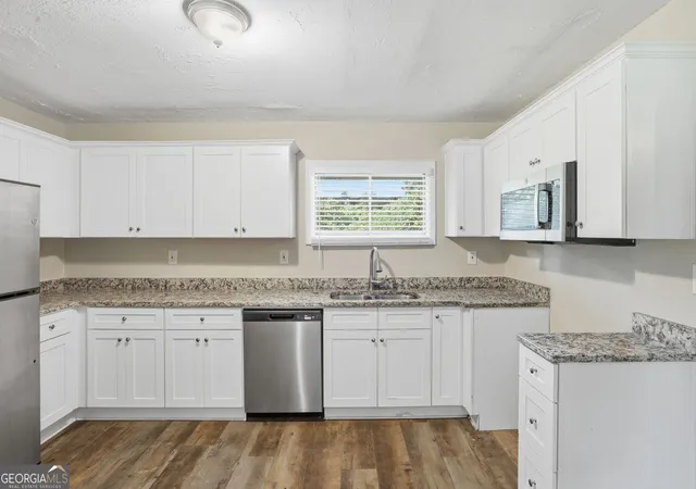 Photo 3 of Single family home for sale at 2723 Ellen Way, Decatur, GA 30032 | MLS# 10841842 | Listing updated on 2026-09-24