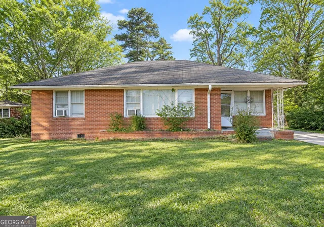 Photo 1 of Single family home for sale at 154 Privette Rd Sw, Marietta, GA 30008 | MLS# 10692329 | Listing updated on 2026-09-11