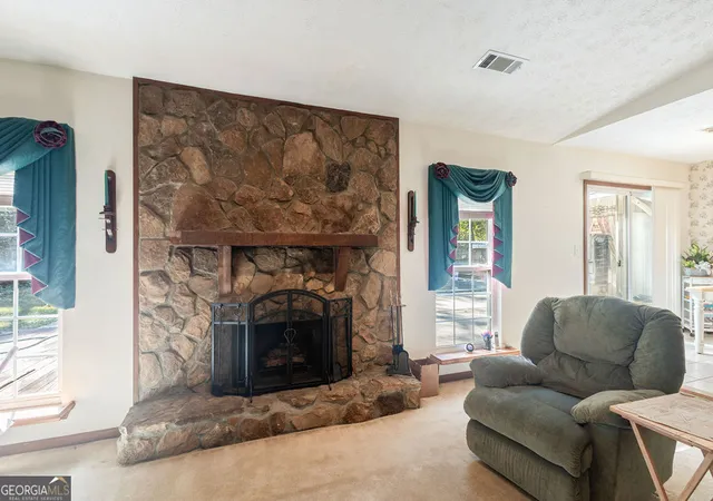 Photo 3 of Single family home for sale at 145 Pine Trl Rd, Fayetteville, GA 30214 | MLS# 10877733 | Listing updated on 2026-10-28