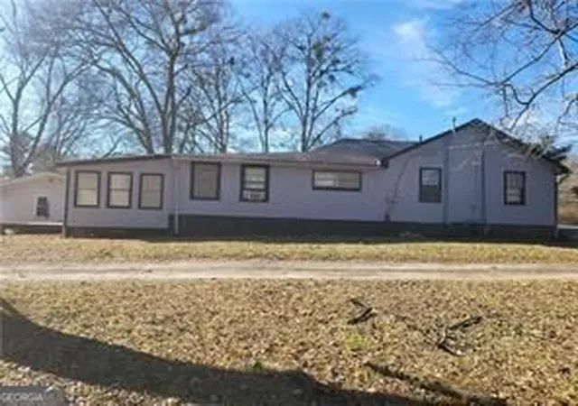 Photo 4 of Single family home for sale at 2455 Lake Harbin, Morrow, GA 30260 | MLS# 10838414 | Listing updated on 2026-09-08