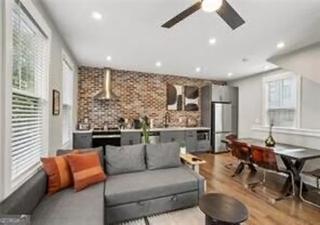 Photo 4 of Townhouse for sale at 1280 Longreen Ter NW, Atlanta, GA 30318 | MLS# 10840341 | Listing updated on 2026-10-07