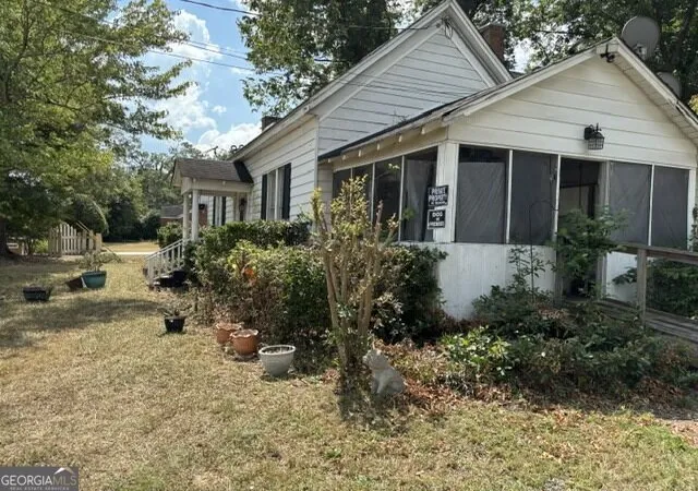 Single family home for sale at 575 N Cherokee Rd, Social Circle, GA 30025 | MLS# 10840010