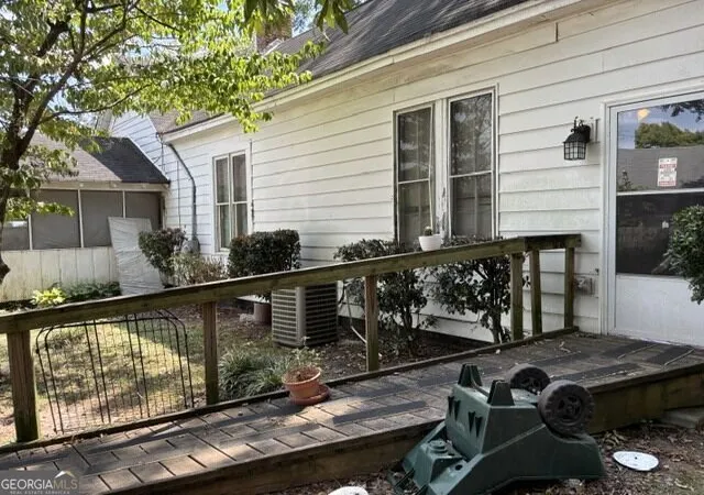 Photo 3 of Single family home for sale at 575 N Cherokee Rd, Social Circle, GA 30025 | MLS# 10840010 | Listing updated on 2026-09-18