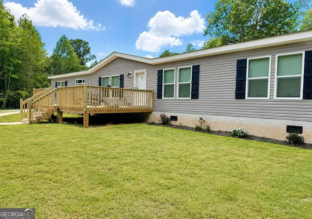 Photo 3 of Sale Pending at 3443 County Rd 60, Heflin, AL 36264 | MLS# 10839437 | Listing updated on 2026-09-23