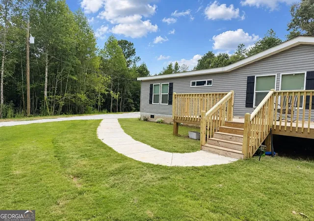 Photo 3 of Sale Pending at 3443 County Rd 60, Heflin, AL 36264 | MLS# 10839437 | Listing updated on 2026-09-23