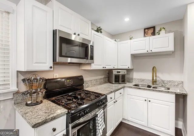 Photo 1 of Single family home for sale at 670 Montclair Dr SW, Smyrna, GA 30082 | MLS# 10843479 | Listing updated on 2026-10-08