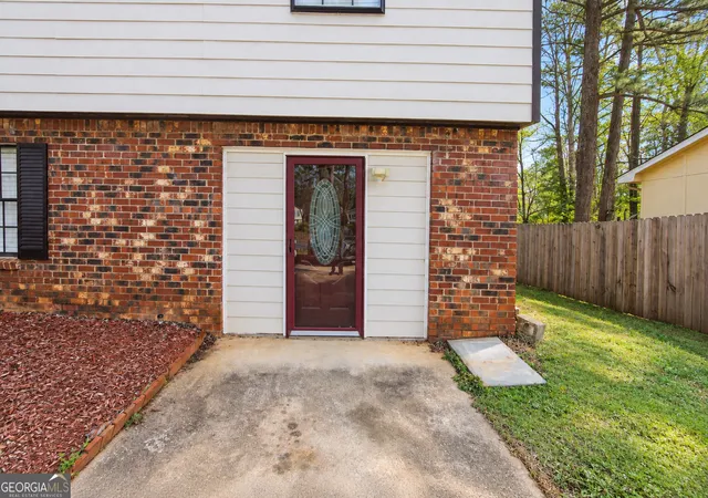 Photo 3 of Single family home for sale at 6566 Melandre Dr, Morrow, GA 30260 | MLS# 10682364 | Listing updated on 2026-10-19
