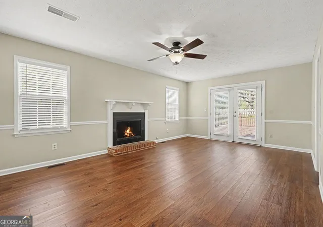 Photo 3 of Single family home for sale at 1160 Golfview Ter, Monroe, GA 30655 | MLS# 10851877 | Listing updated on 2026-10-07