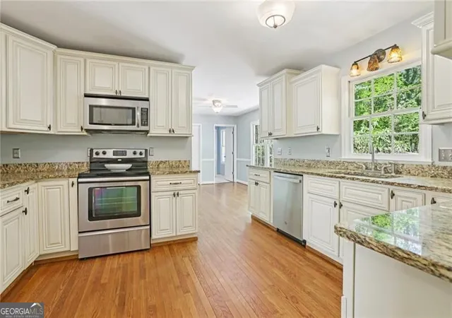 Photo 2 of Single family home for sale at 4683 Oberlin Way, Marietta, GA 30068 | MLS# 10840184 | Listing updated on 2026-10-02