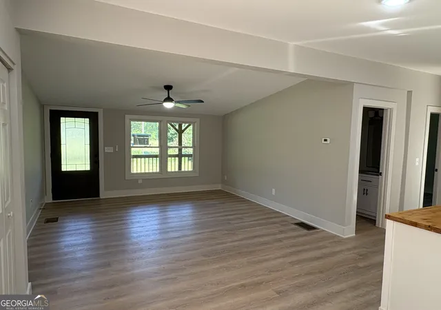 Photo 3 of Single family home for sale at 2032 Four Notch Rd, Carrollton, GA 30116 | MLS# 10837639 | Listing updated on 2026-09-25